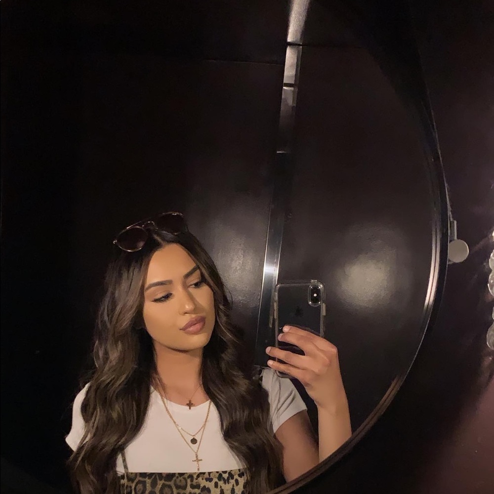 Meet your Posher, Ariana